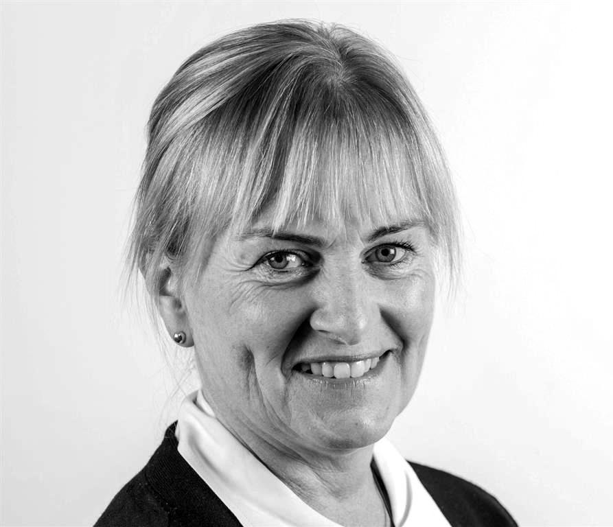 Dr Lisa Ackerley